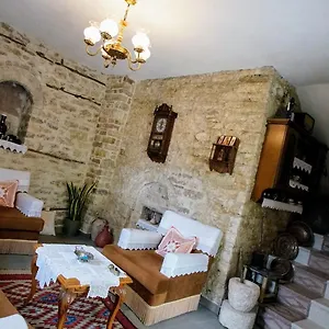 Apartment The Of Diplomacy, Gjirokaster